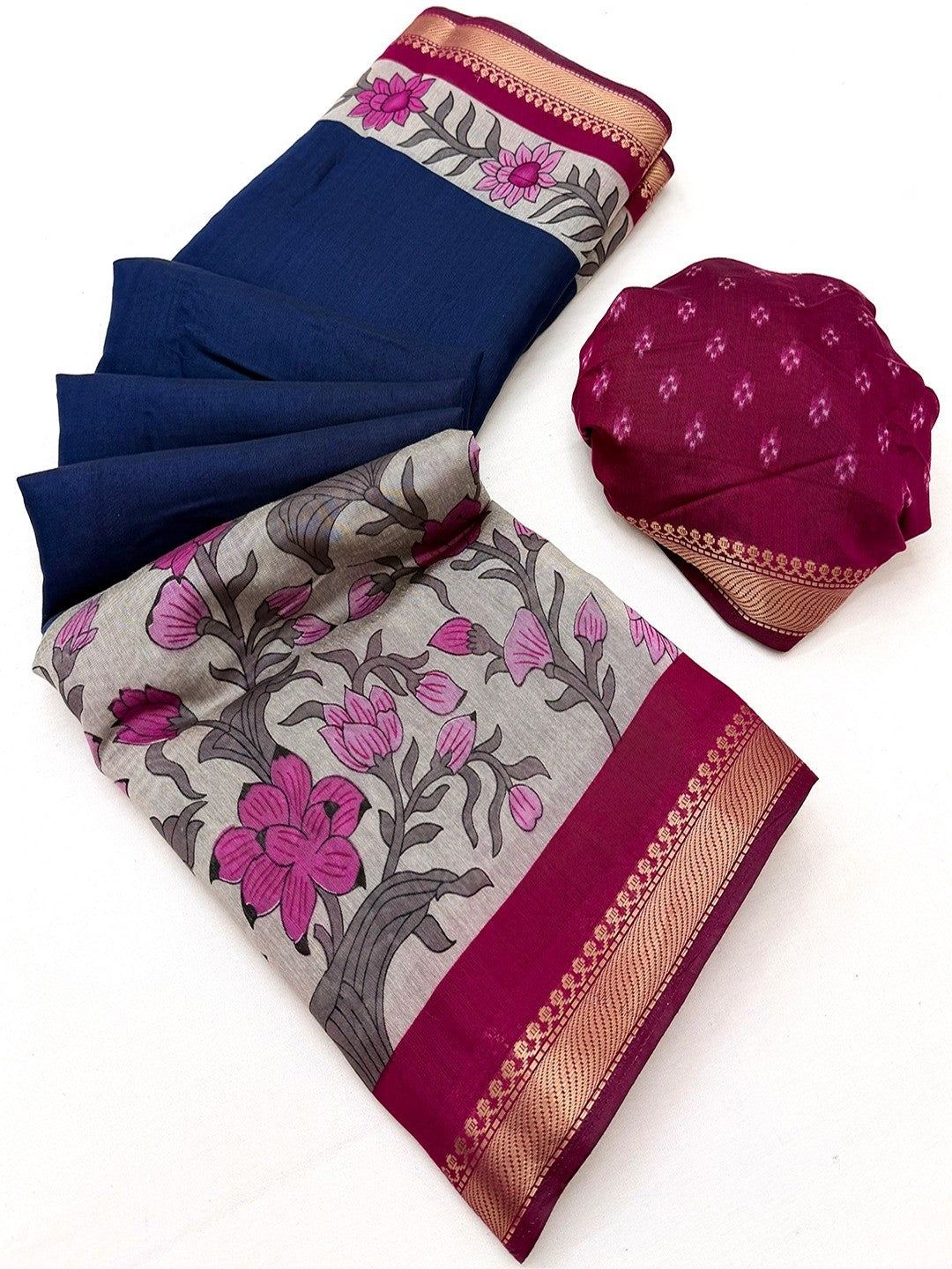 Elegant Blue Mulmul Cotton Saree Adorned With Floral & Peacock Print Work Elegance - Image 3