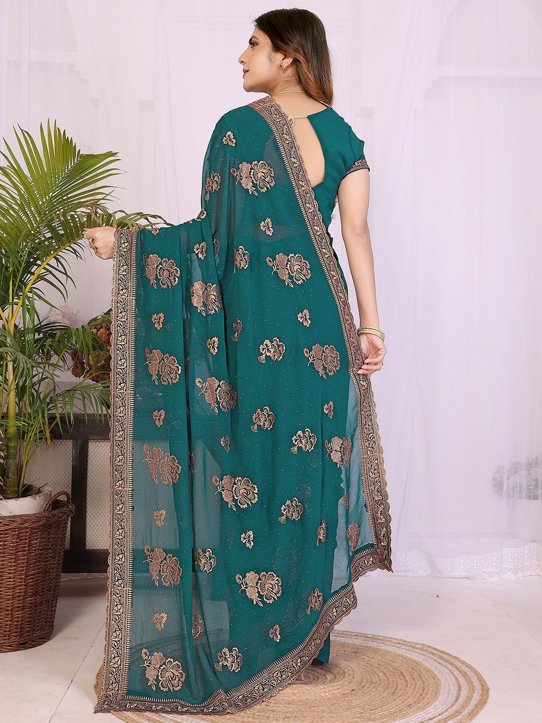 Premium Rama Green Floral Zari Embroidered Star Georgette Saree With Sparkling Swarovski Work - Image 6