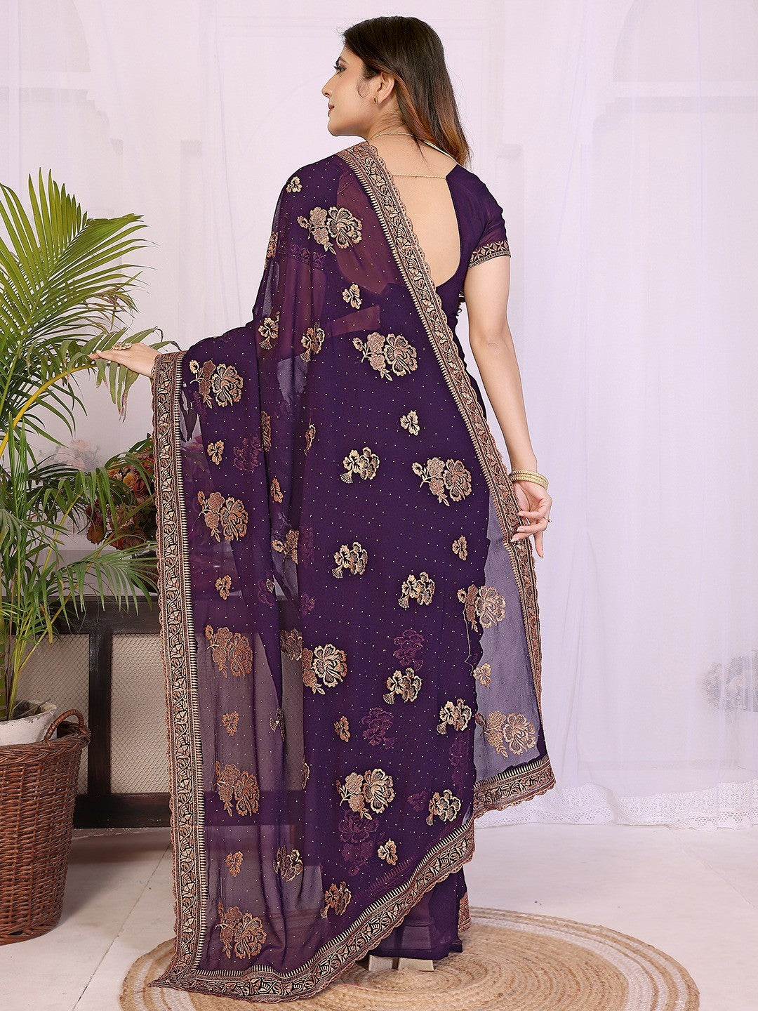 Premium Purple Floral Zari Embroidered Star Georgette Saree With Sparkling Swarovski Work - Image 5