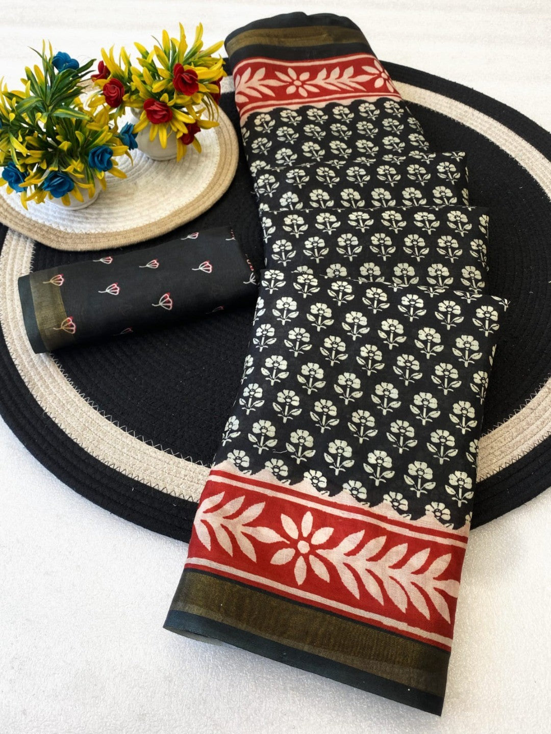 Elegant Black Floral Print Mulmul Cotton Saree with Striped Pallu - Image 3