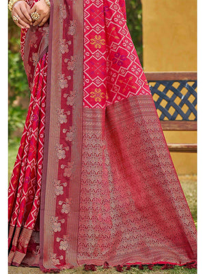 Ethnic Pink Floral & Geometric Zari Weaving Silk Blend Saree With Tassels Pallu - Image 2