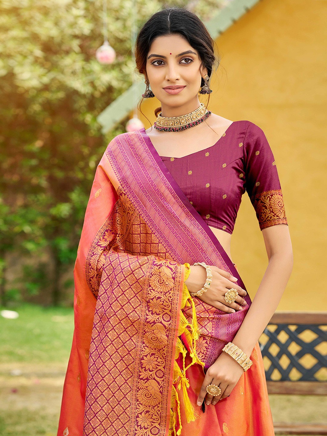 Classic Coral Orange Floral & Peacock Design Zari Woven Silk Blend Saree With Trendy Tassel Pallu - Image 4