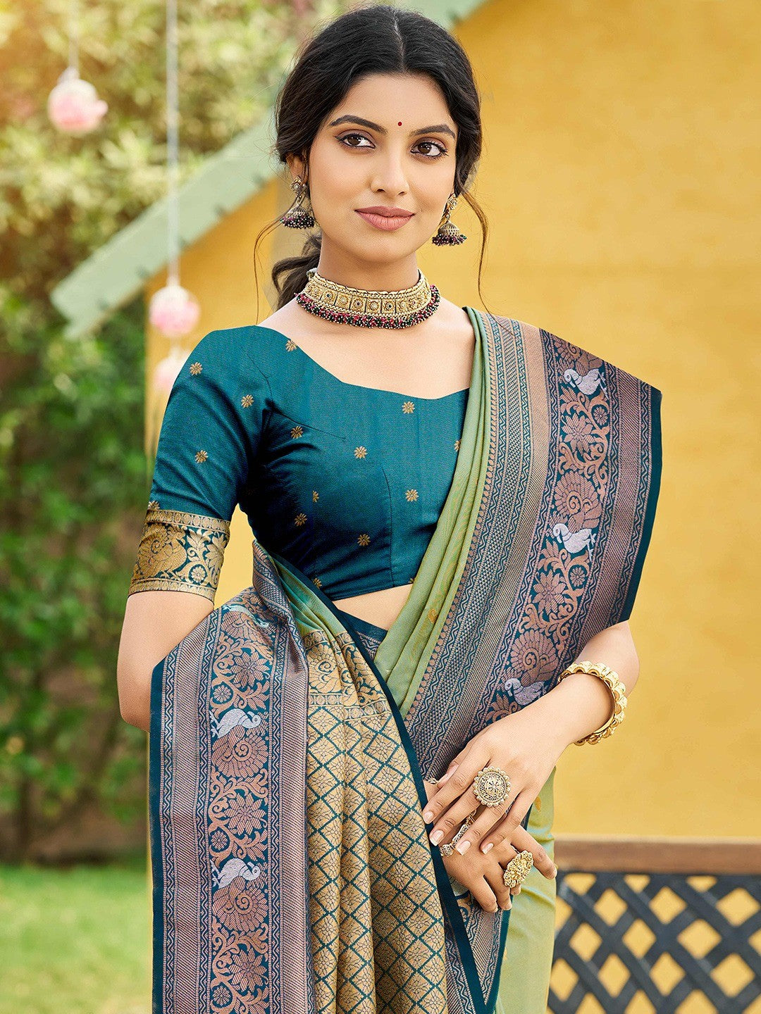 Classic Sage Green Floral & Peacock Design Zari Woven Silk Blend Saree With Trendy Tassel Pallu - Image 4