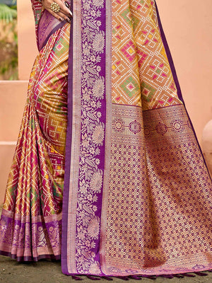 Timeless Dark Mustard Geometric & Floral Design Weaving Silk Blend Saree With Stylish Tassels Pallu - Image 2