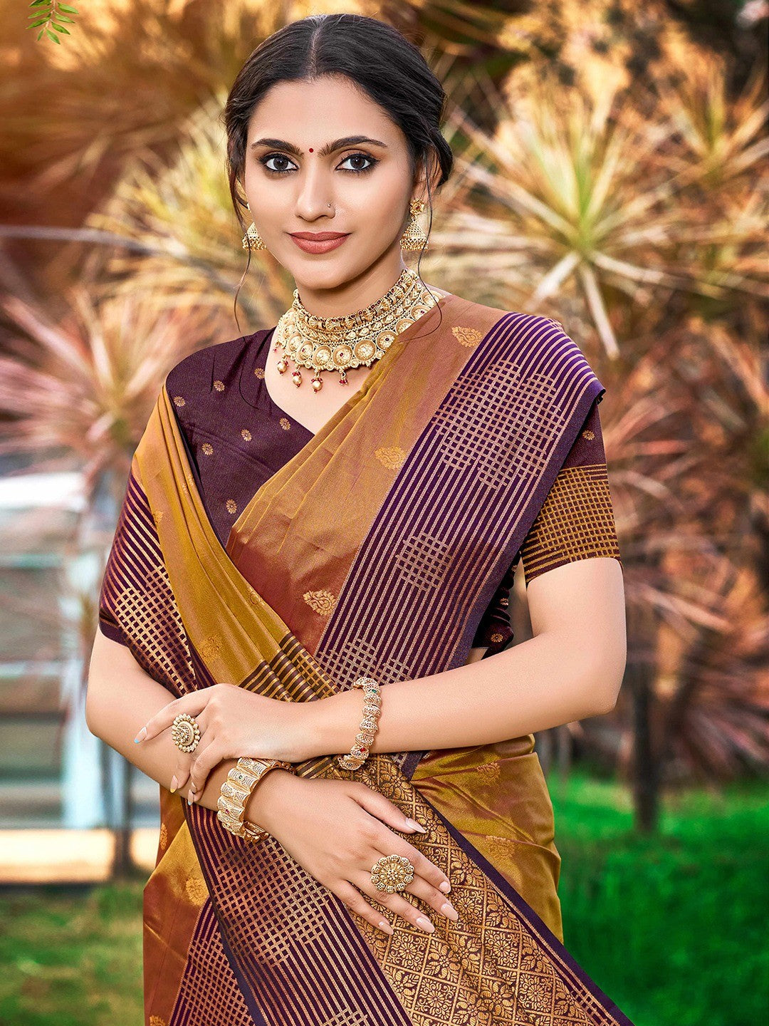 Graceful Golden Brown Zari Woven Silk Blend Saree With Floral Motif Detailing & Elegant Tassels Pallu - Image 5