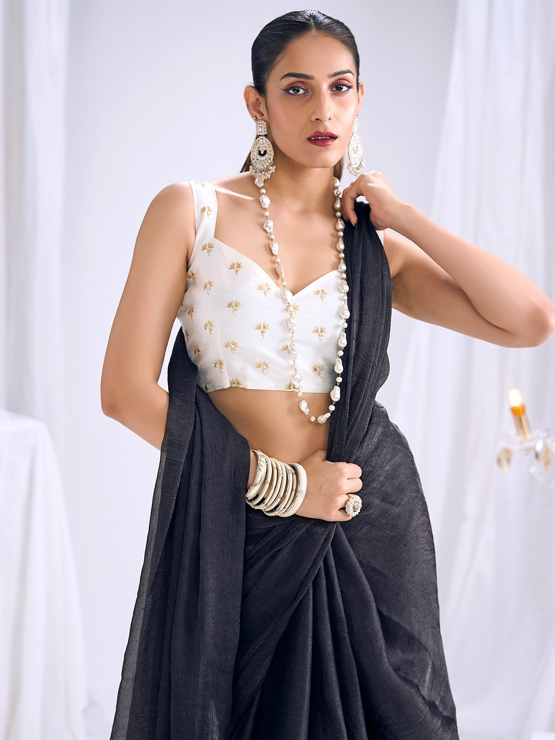 Graceful Black Art Silk Party Wear Saree With Minimal Solid Design & Tassel Pallu - Image 3