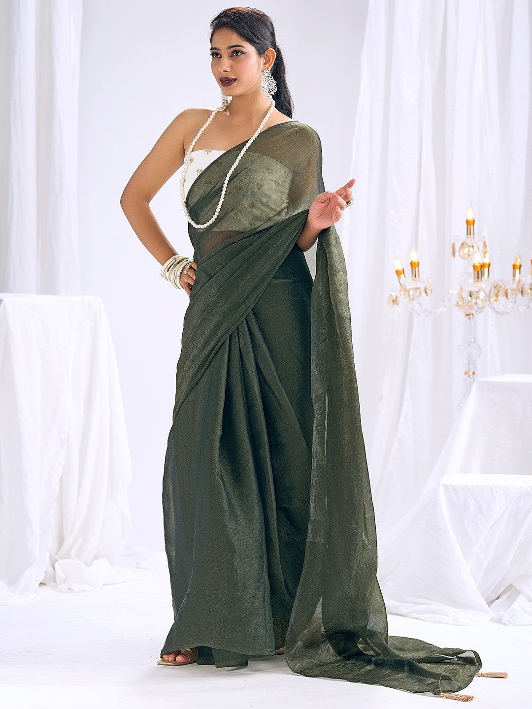 Graceful Green Art Silk Party Wear Saree With Minimal Solid Design & Tassel Pallu - Image 3