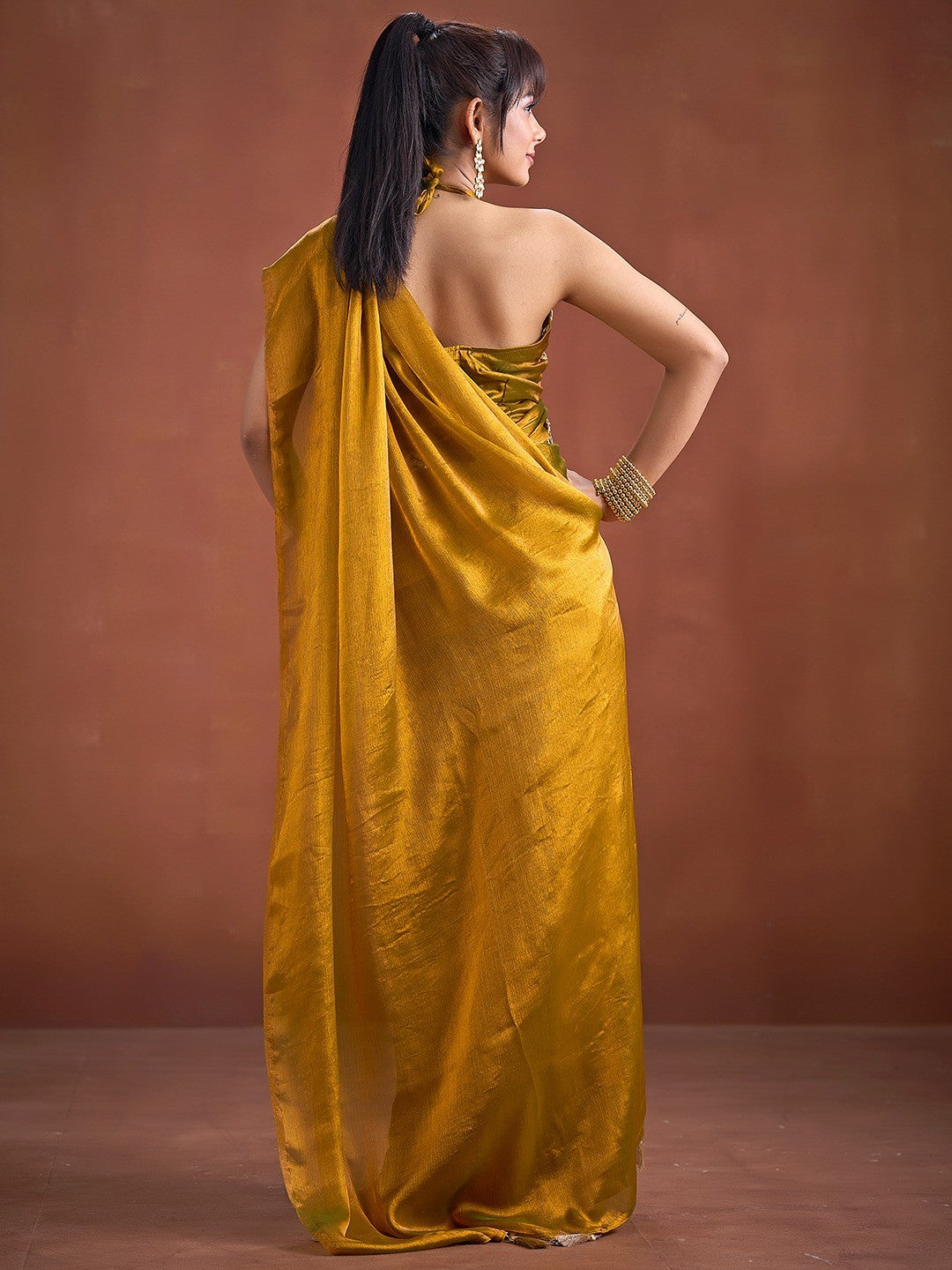 Trendy Mustard Solid Art Silk Saree With Stylish Belt & Tassel Pallu Detailing - Image 4