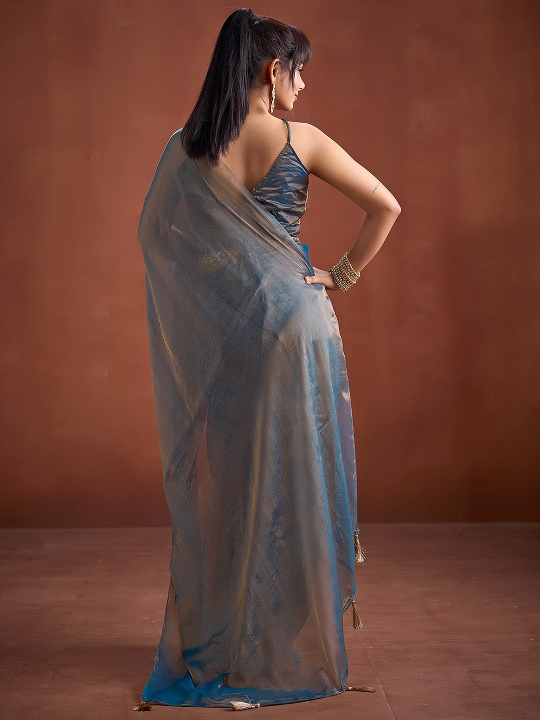 Trendy Blue Solid Art Silk Saree With Stylish Belt & Tassel Pallu Detailing - Image 5