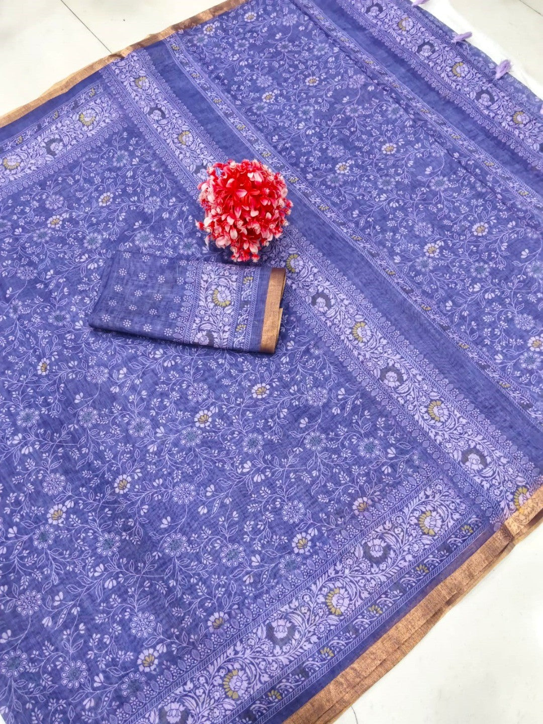Elegant Purple Linen Saree with Floral Print and Border Detail - Image 2