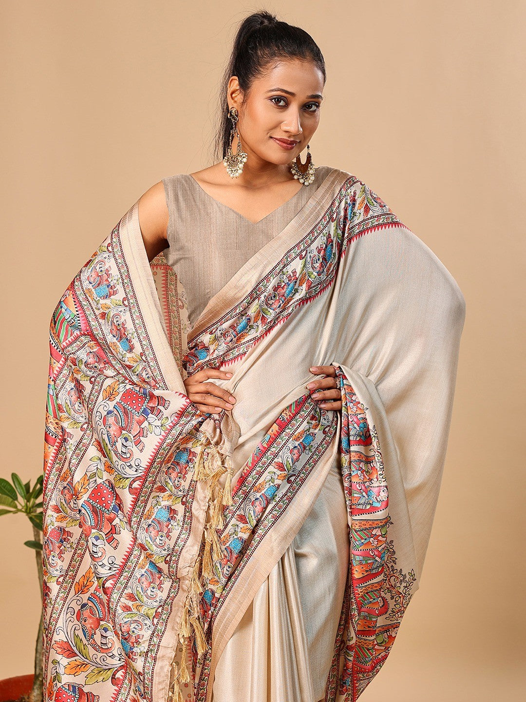Exquisite Cream Madhubani & Elephant Digital Printed Tussar Silk Saree With Elegant Zari Border - Image 2