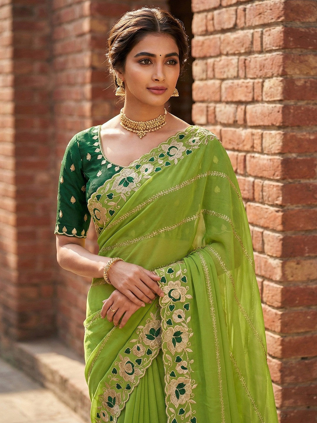 Sophisticated Green Striped Pattern Georgette Saree With Floral Thread Embroidered Border - Image 5