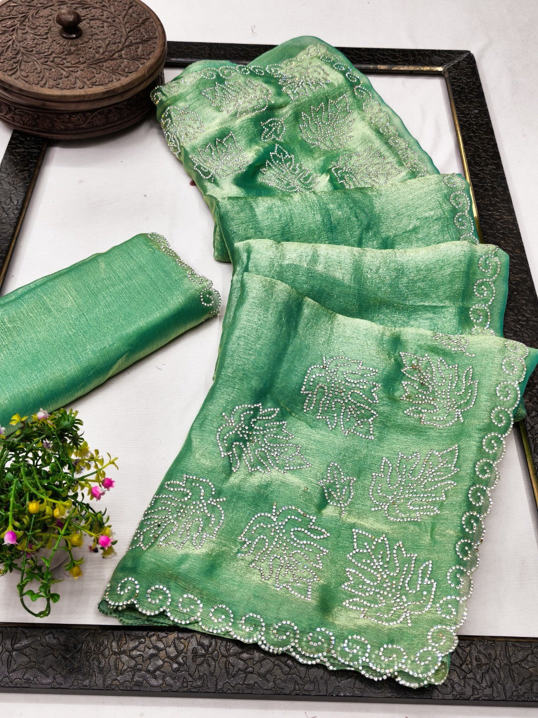 Elegant Green Chiffon Saree with Sequins Work and Scalloped Border - Image 2