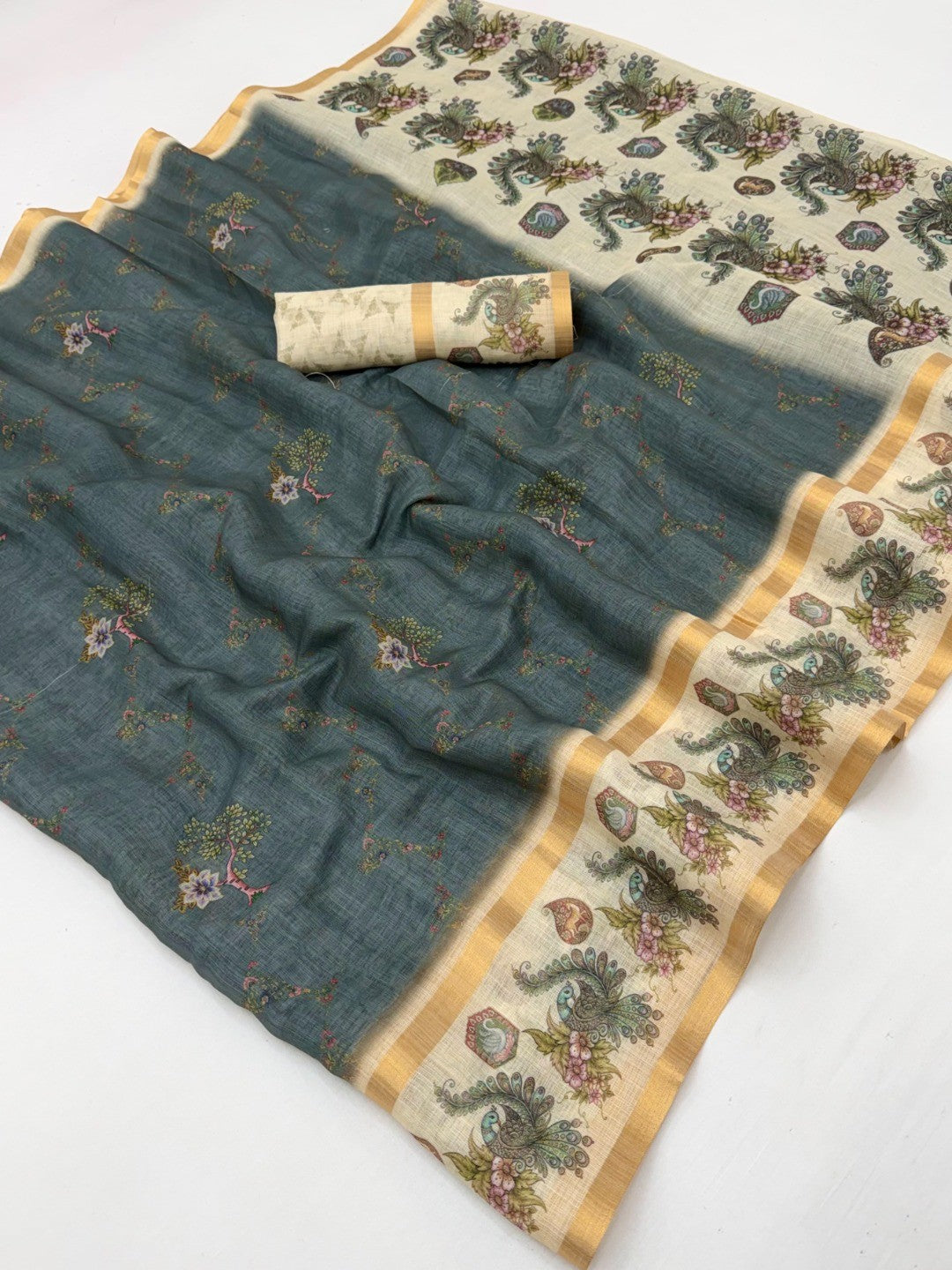 Elegant Grey Cotton Silk Digital Print Saree with Zari Border - Image 3