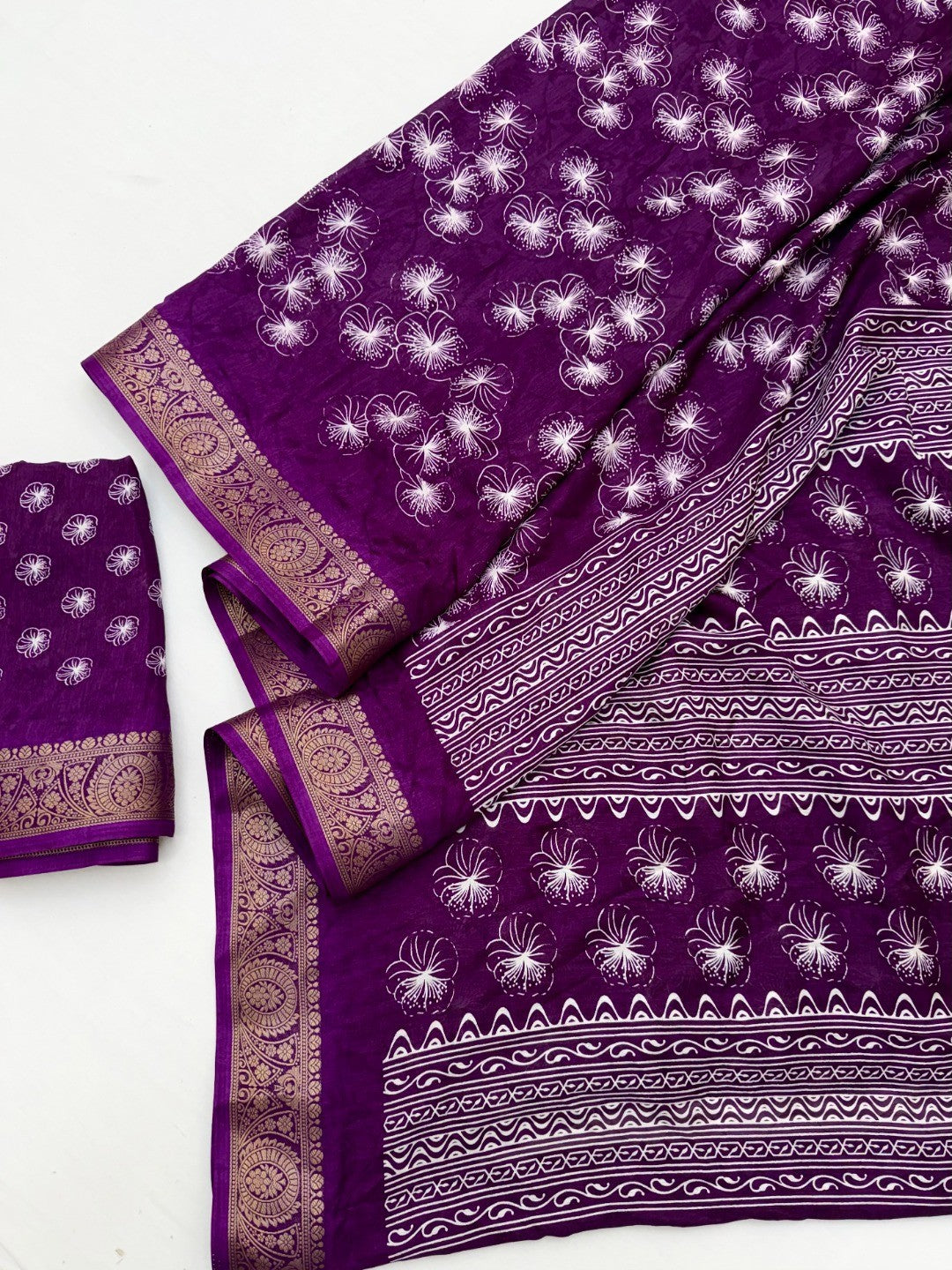 Elegant Floral Printed Dola Silk Saree in Violet with Zari Border - Image 2
