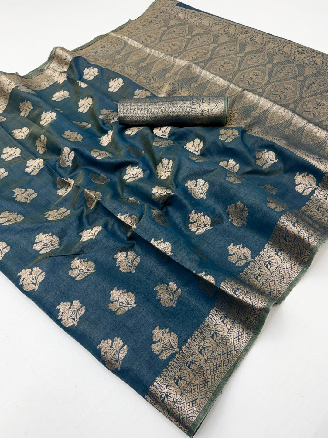 Elegant Teal Cotton Silk Saree With Floral Zari Weave - Image 2