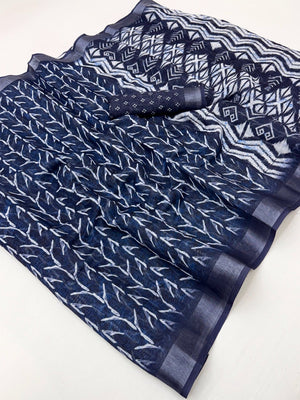 Elegant Blue Pure Cotton Digital Print Saree with Zari Border - Image 2
