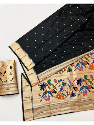 Elegant Black Banarasi Silk Paithani Saree with Floral Zari Pallu - Image 2
