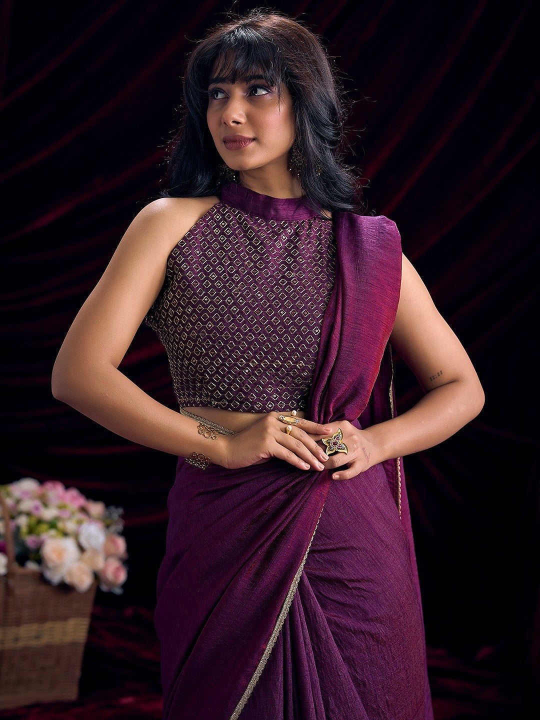 Stylish Wine Solid Art Silk Saree Featuring Lace Border With Embroidered Unstitched Blouse Piece - Image 3