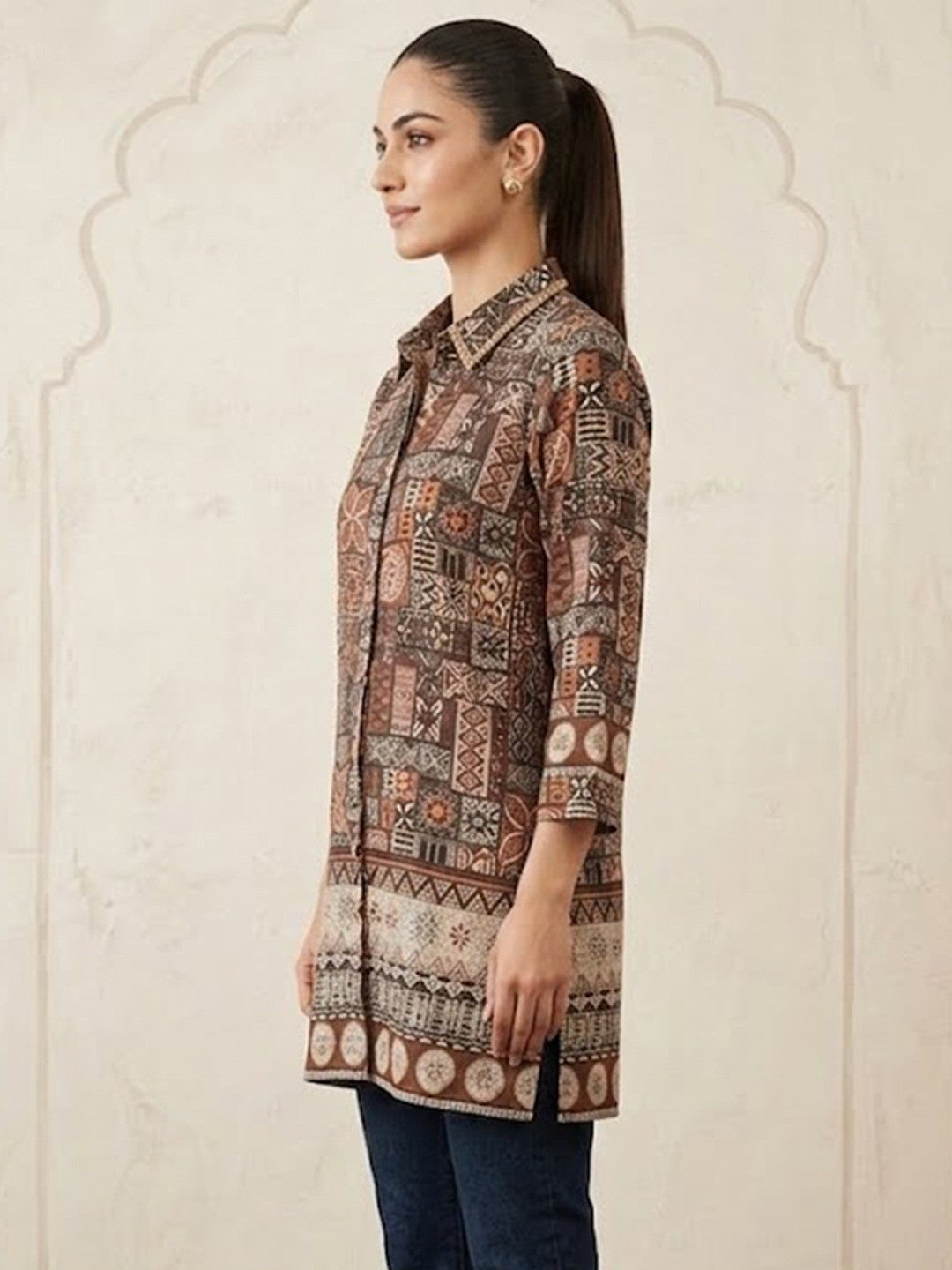 Stylish Brown Linen Top with Abstract Print Straight Fit Casual Wear - Image 4