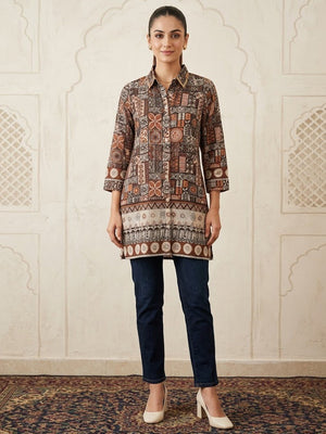 Stylish Brown Linen Top with Abstract Print Straight Fit Casual Wear - Image 2