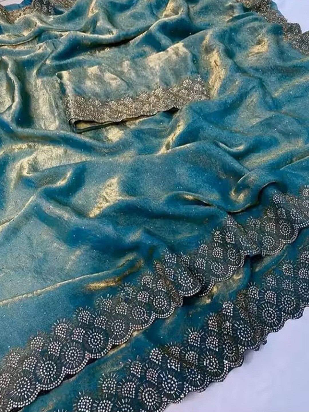 Graceful Teal Silk Blend Saree Accented With Swarovski Stone Work & Delicate Lace Border - Image 4