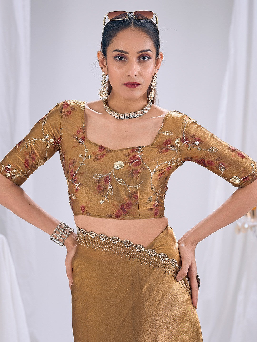 Premium Golden Art Silk Saree With Stone & Cutdhana Border Embellishment - Image 3