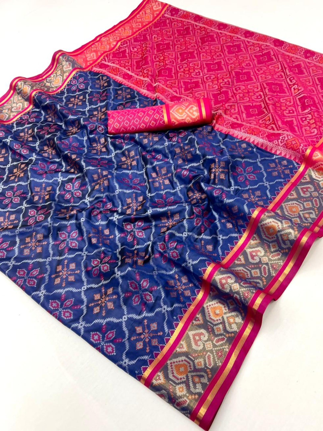 Navy Blue Art Silk Patola Weaving Saree with Fancy Border and Blouse - Image 2