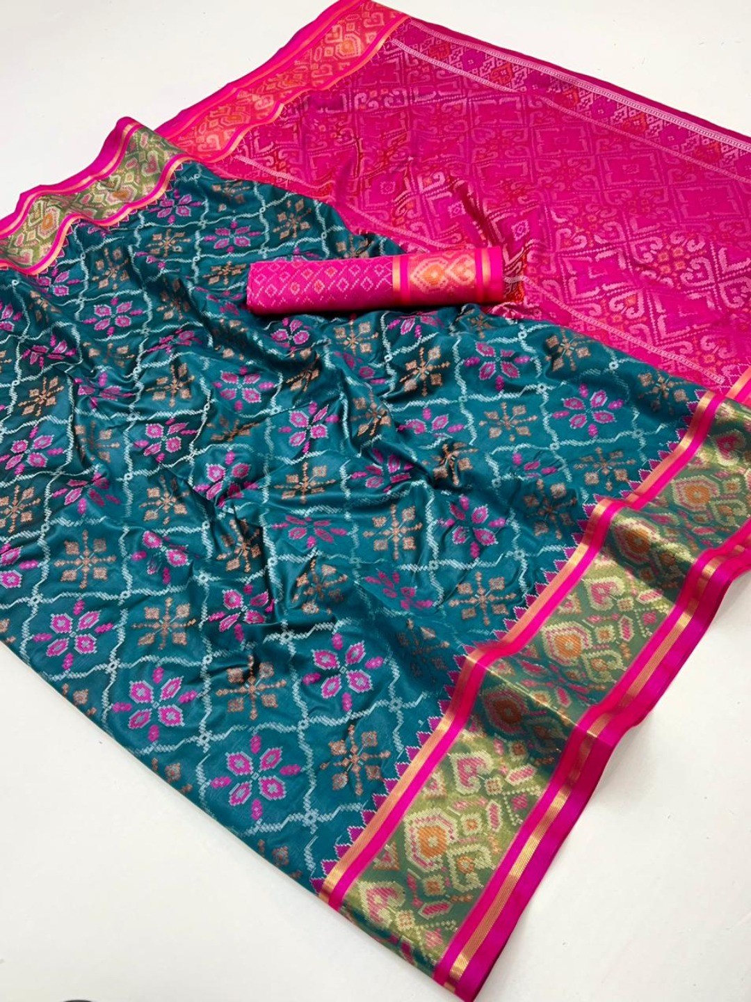Elegant Blue Art Silk Patola Weaving Saree with Fancy Border and Blouse - Image 3