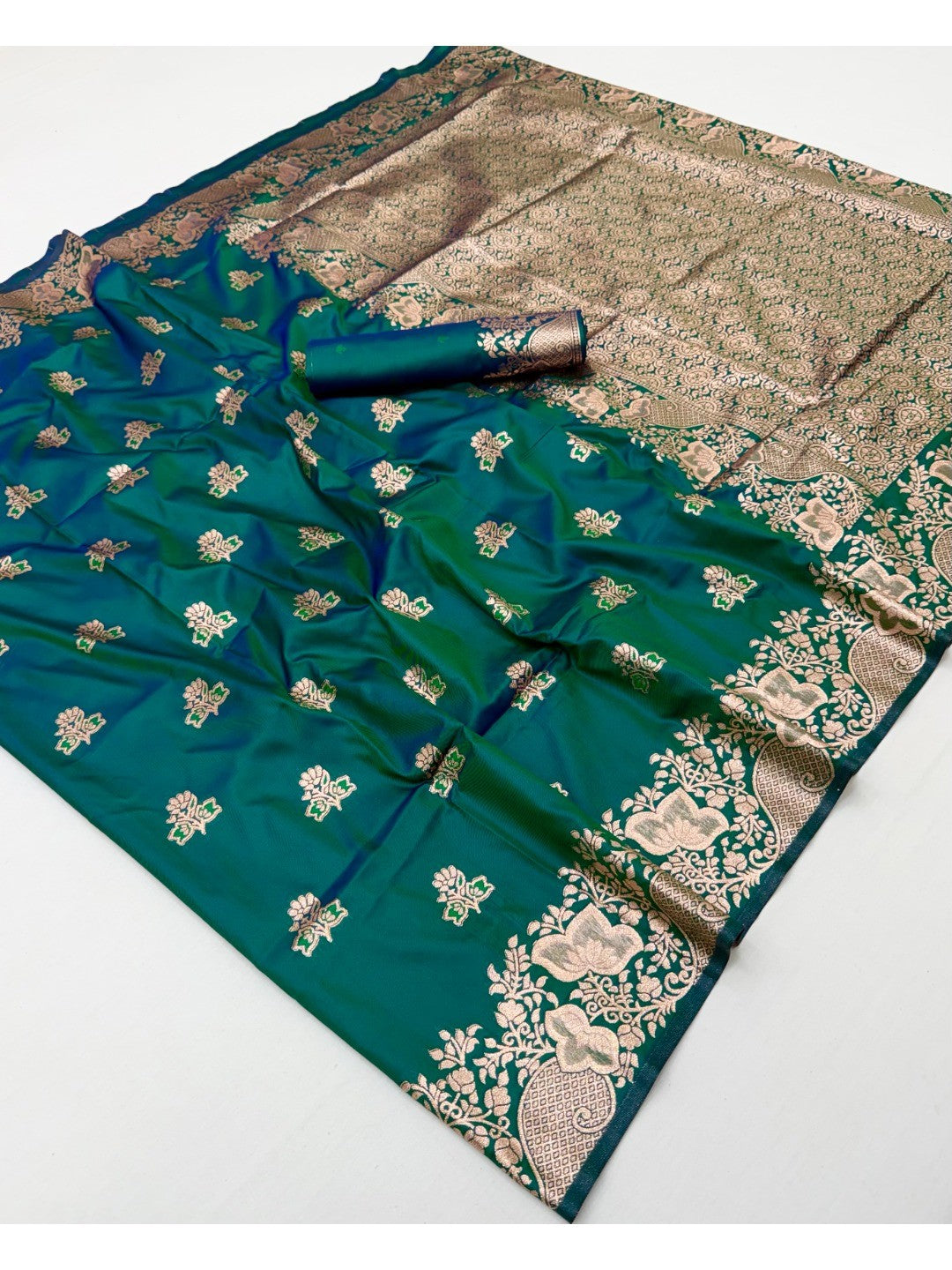 Designer Teal Green Floral Art Silk Saree Featuring Intricate Zari Weaving Work - Image 3