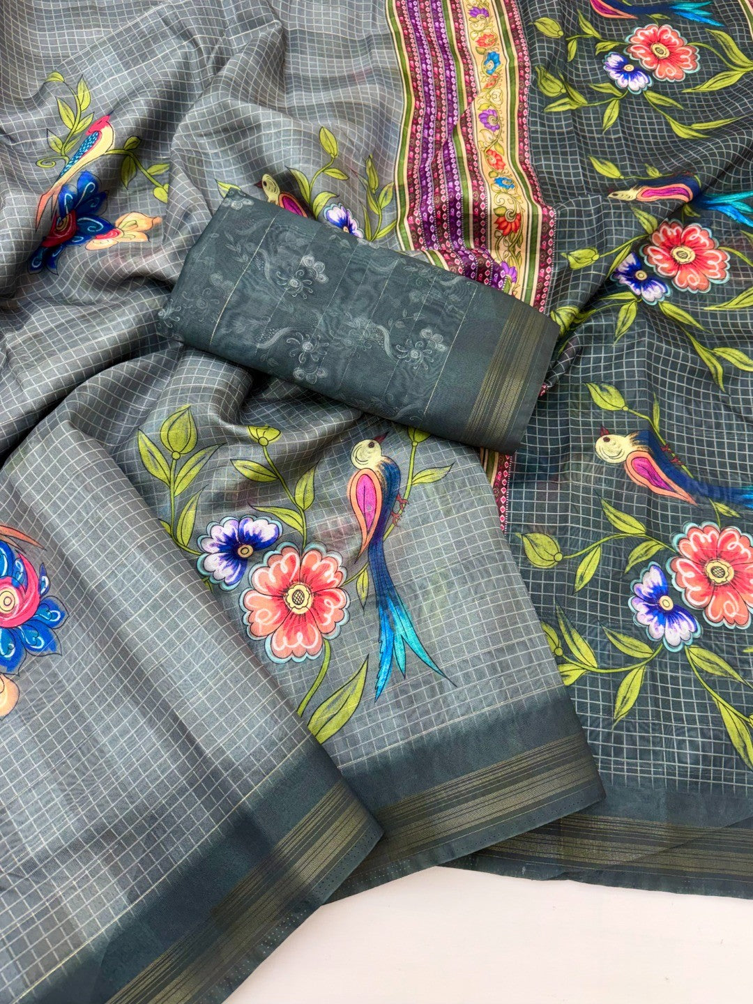 Elegant Grey Pure Cotton Saree with Digital Print and Zari Border - Image 3
