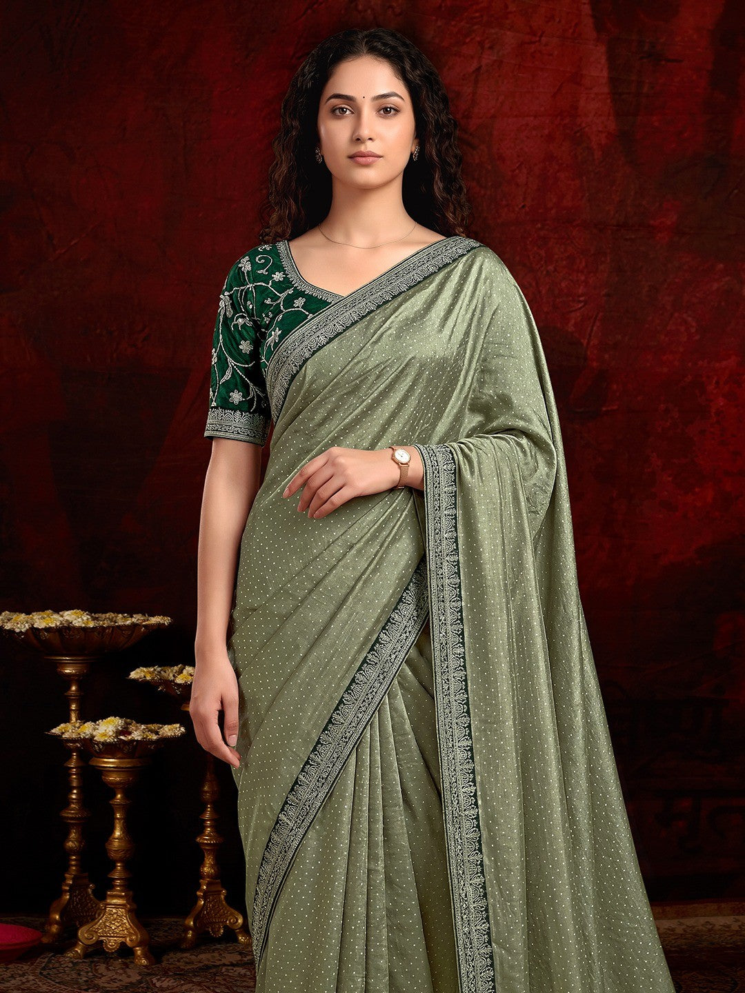Stylish Green Vichitra Silk Saree Highlighted With Foil Print & Elegant Embroidered Border - Image 5