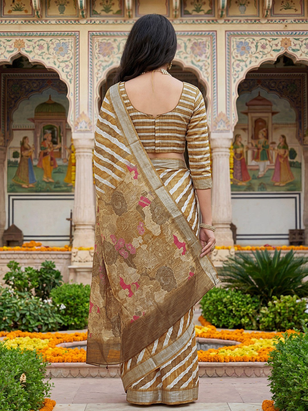 Elegant Beige Leheriya Linen Saree with Floral Pallu - Image 3
