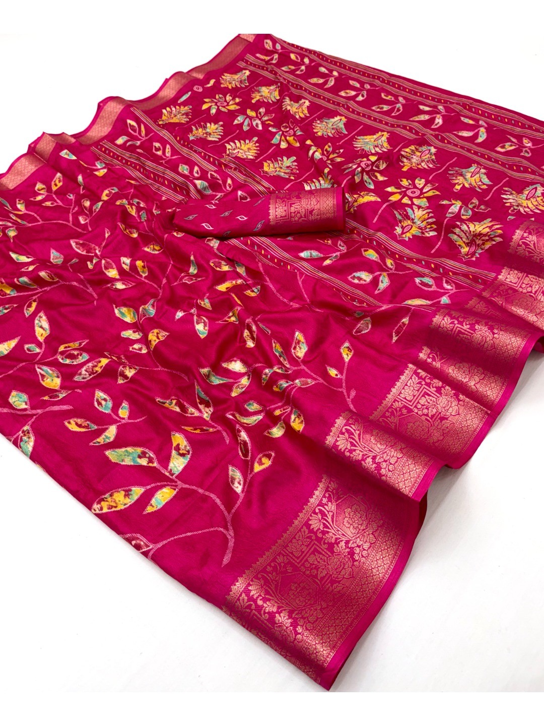 Elegant Pink Dola Silk Saree with Fancy Print and Zari Border - Image 2