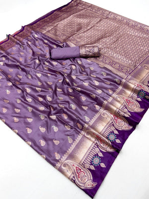 Elegant Lavender Satin Silk Saree with Intricate Zari Weaving and Paisley Motif - Image 2