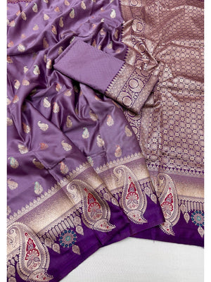 Elegant Lavender Satin Silk Saree with Intricate Zari Weaving and Paisley Motif - Image 2