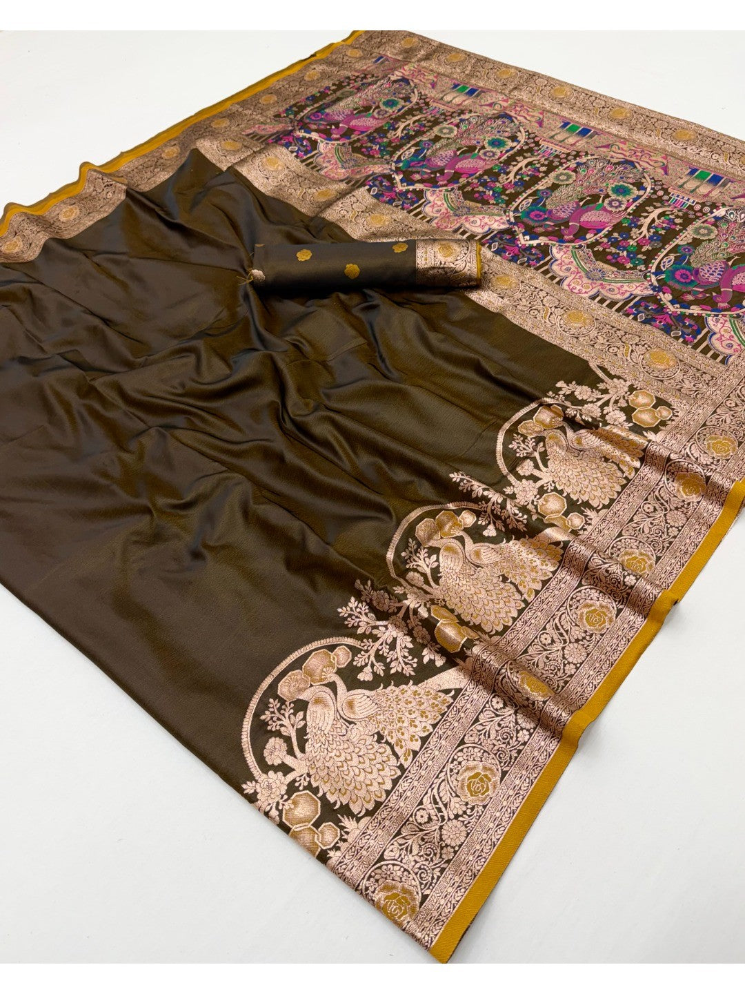 Elegant Green Satin Silk Saree with Intricate Zari Weaving and Floral Motifs - Image 3