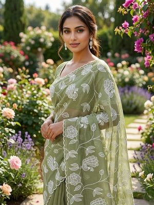 Pista Green Gold Crush Silk Blend Saree Adorned With Floral & Peacock Motif Thread Embroidery Work - Image 2