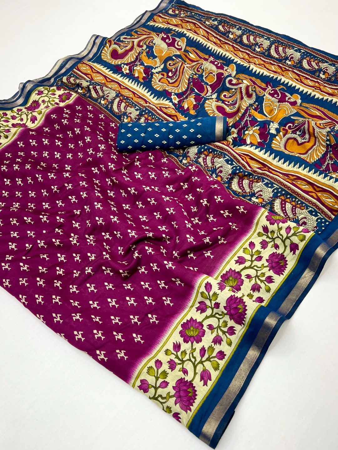Elegant Purple Viscose Saree with Fancy Print and Zari Border - Image 2