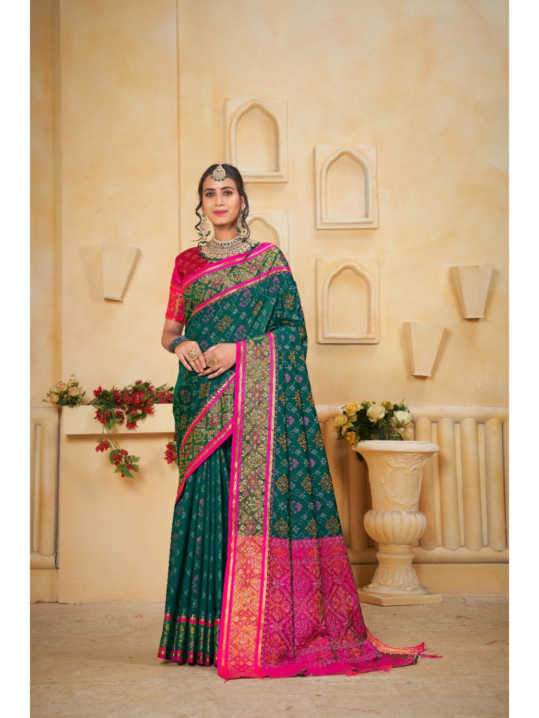 Designer Green Banarasi Silk Saree With Intricate Patola Zari Weaving & Fancy Border - Image 1