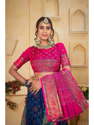 Designer Navy Blue Banarasi Silk Saree With Intricate Patola Zari Weaving & Fancy Border - Image 2