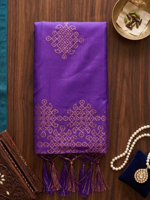 Luxurious Purple Silk Blend Saree Featuring Elegant Zari Weaving Work & Tassel Accents - Image 2