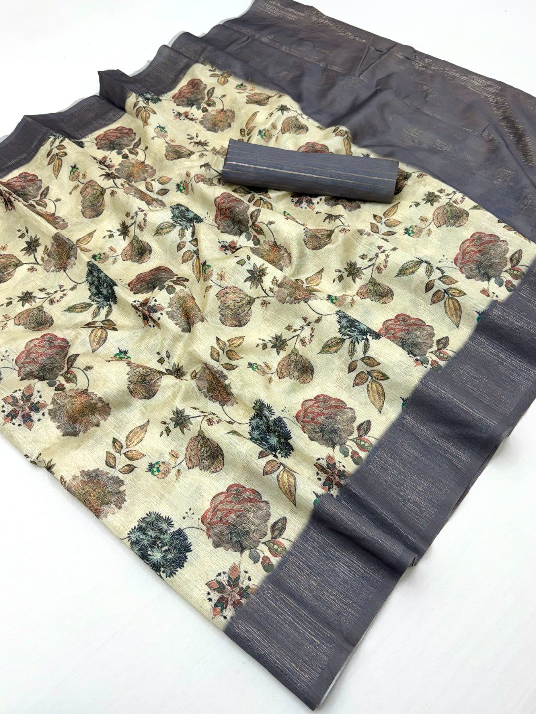 Elegant Offwhite & Grey Floral Digital Print Pure Cotton Saree with Woven Border - Image 3