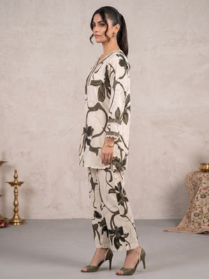 Beige and Green Floral Printed Pure Cotton Top Bottom Set Elegant Look - Image 2