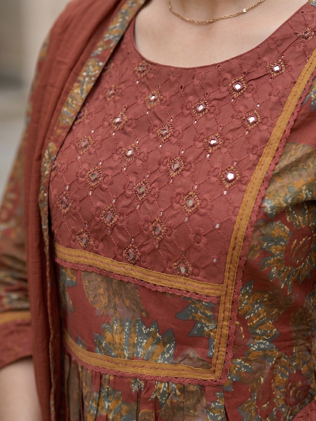 Floral Printed Rust Cotton Blend Salwar Suit Set for Women - Image 4