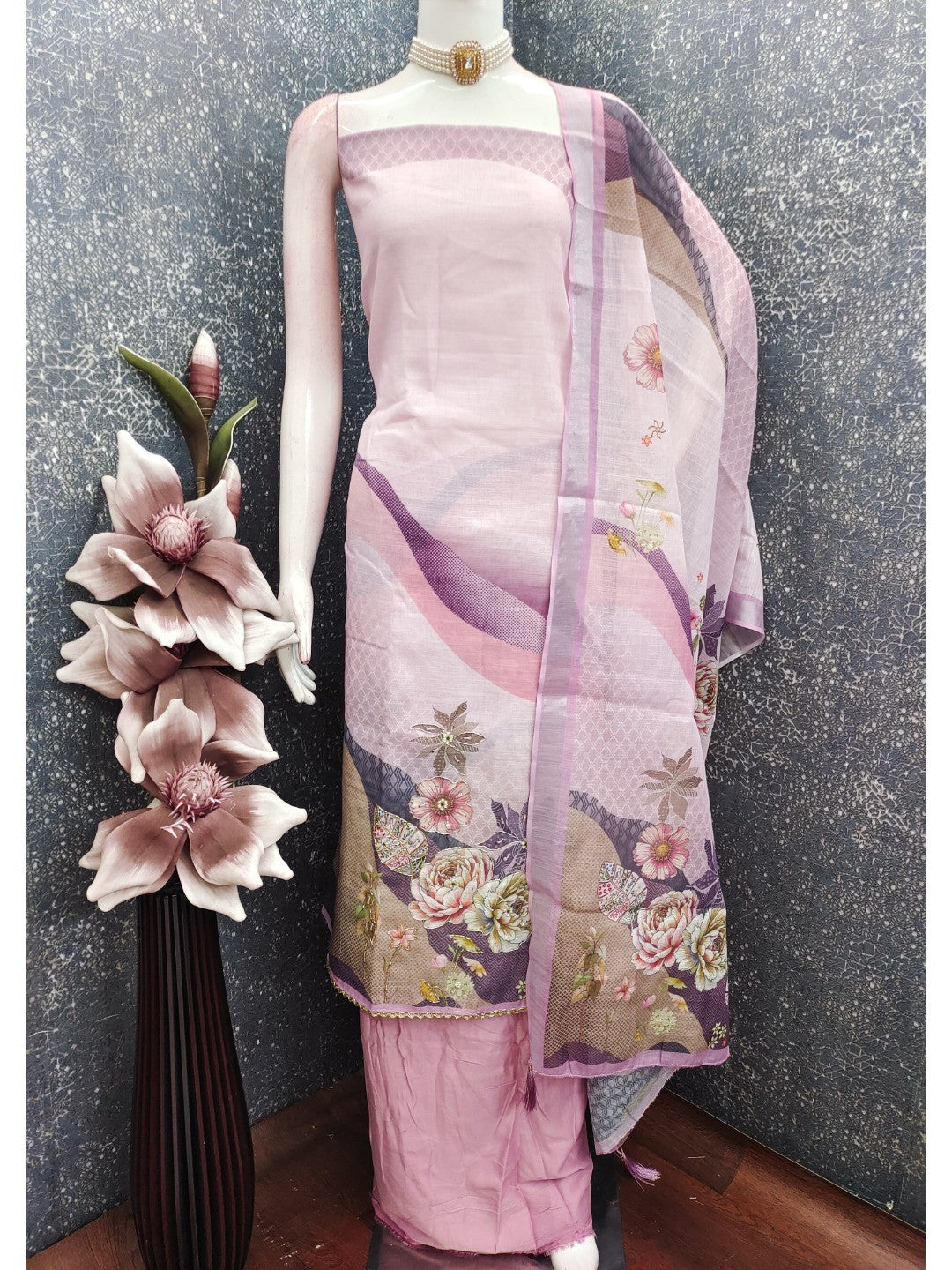 Elegant Floral Printed Lavender Linen Dress Material Set - Image 3