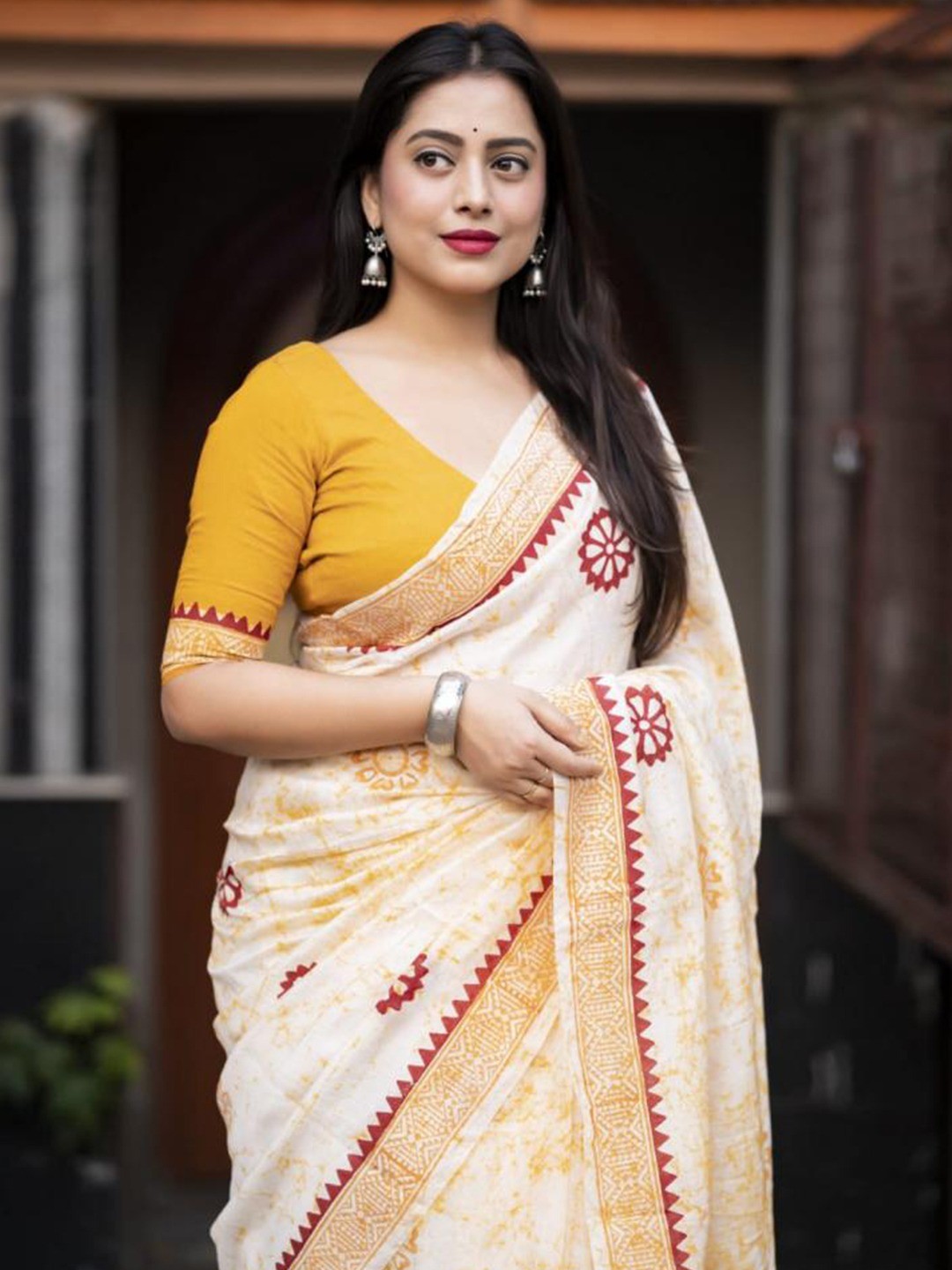 Mustard Linen Saree with Hand Block Printed Geometric Patterns - Image 5