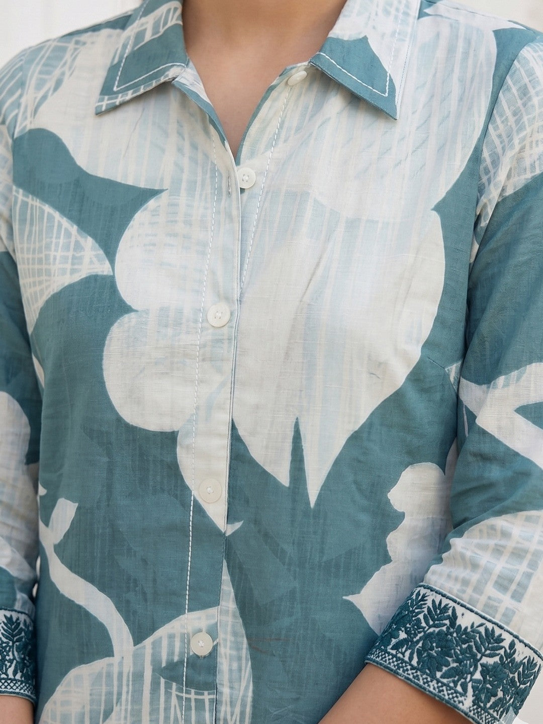 Elegant Blue Floral Printed Pure Cotton Top and Palazzo Set - Image 4