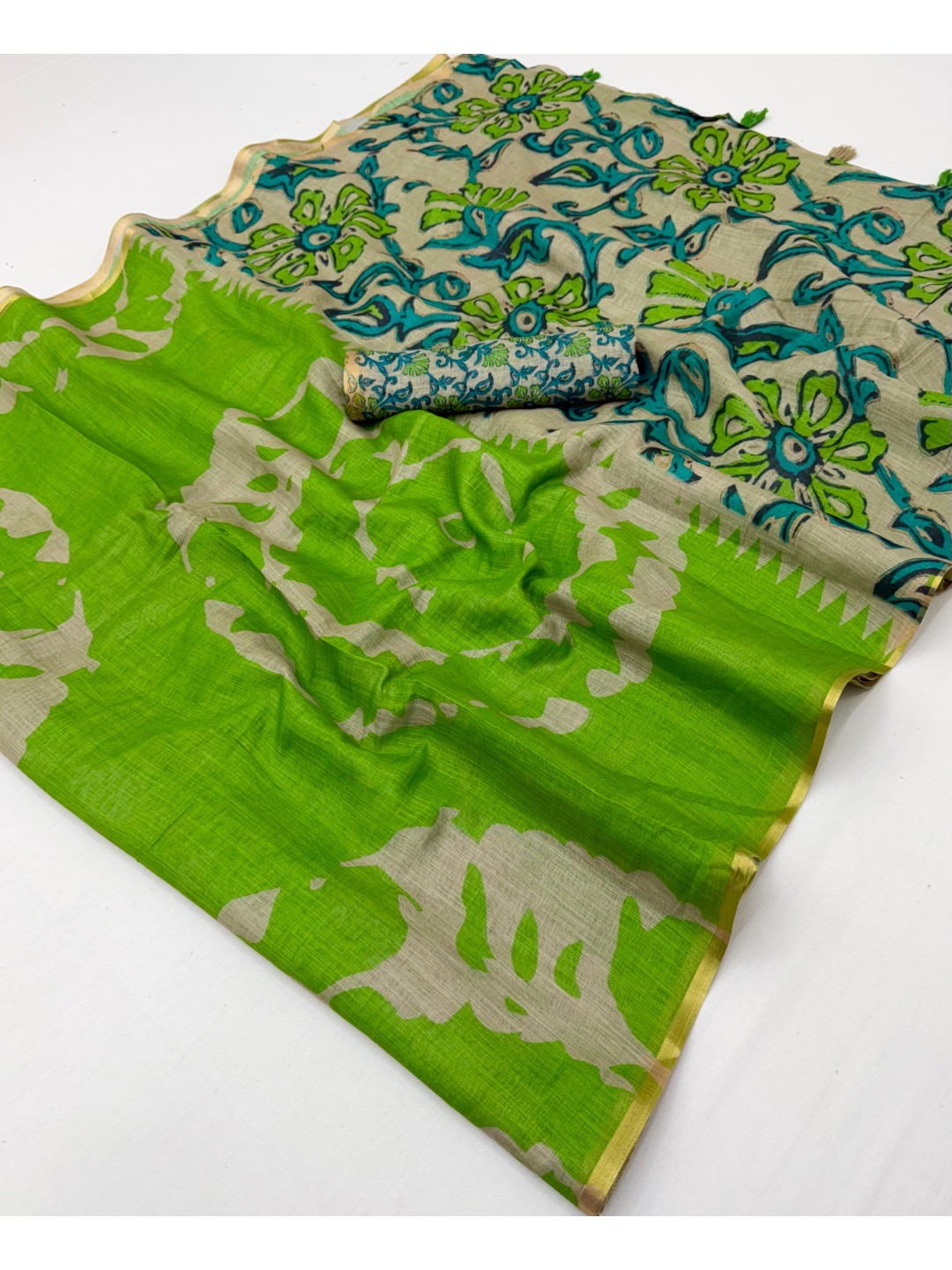 Elegant Green Abstract Print Linen Saree with Floral Blouse - Image 3