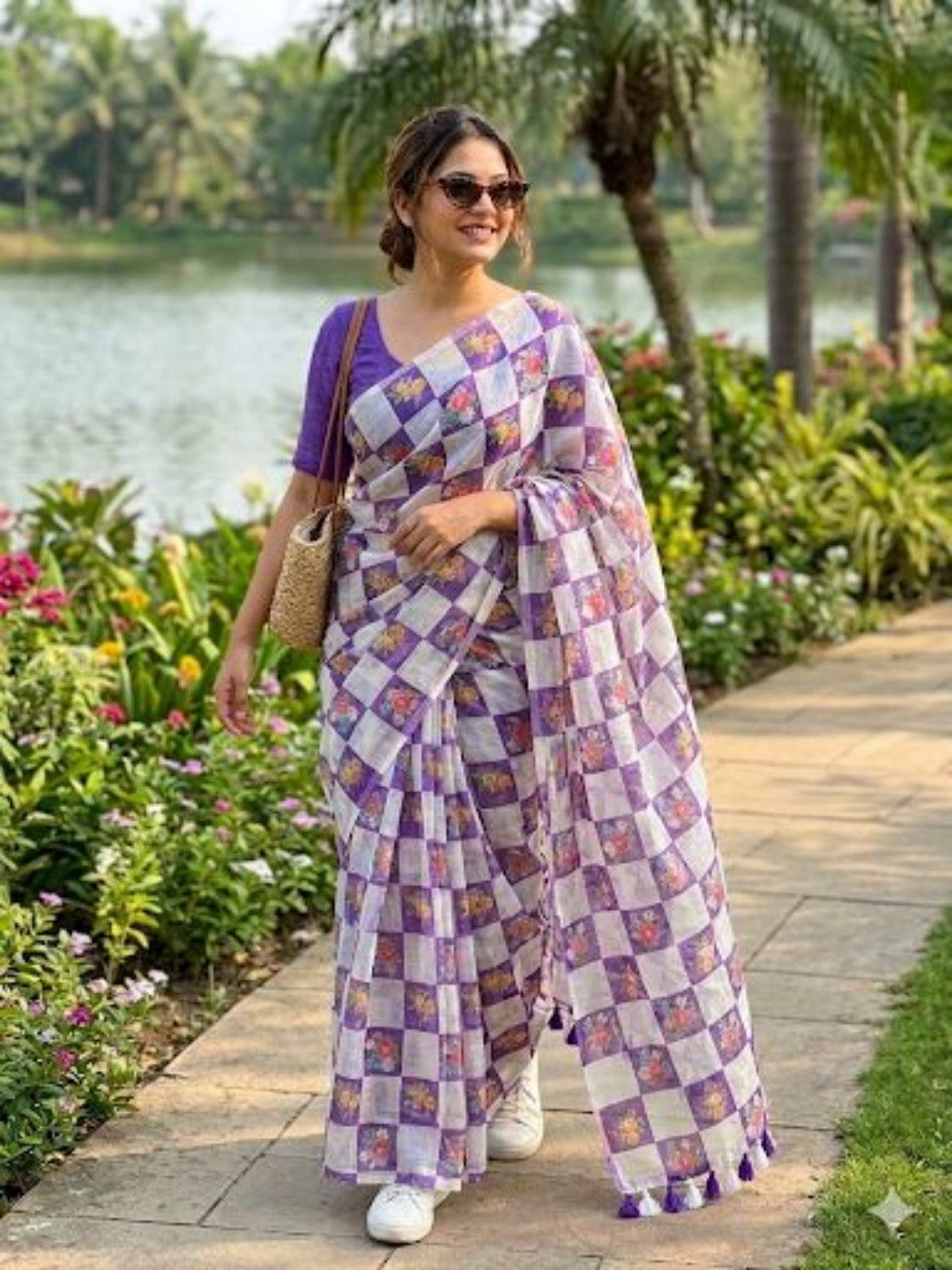 Elegant Purple Checked Linen Saree with Floral Print - Image 1